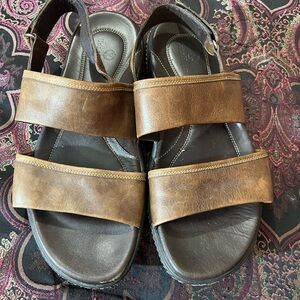 Mens Cole Haan brown sandals. Size 11 1/2. Still in good condition!